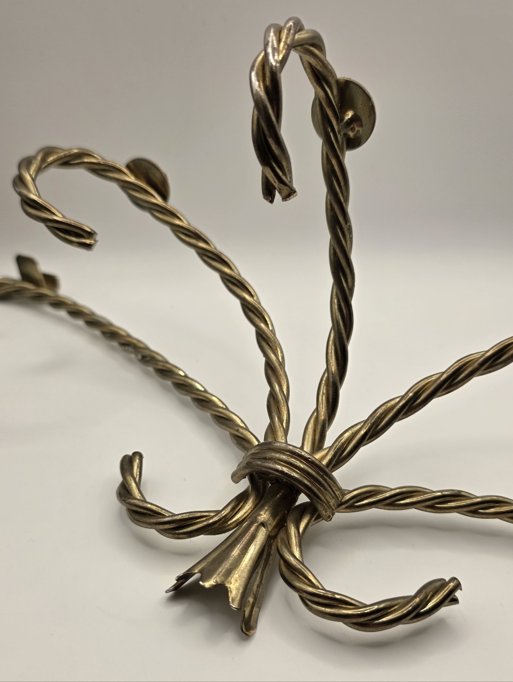 Home Interior Gold Toned/ Brass Vintage Wall Hanging Twisted Rope Shelf No Glas